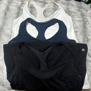 3 Lululemon Tank Top built in Bra - size 8